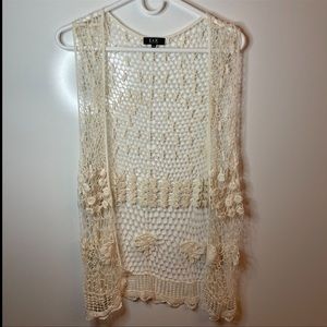 E&K Women’s Cream Crochet Vest
